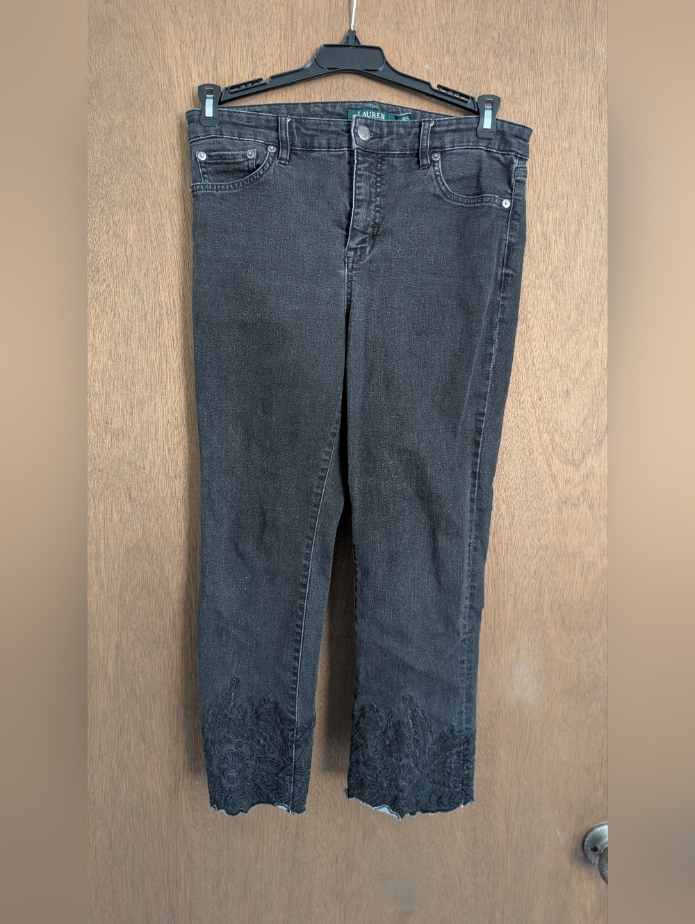 Lauren Ralph Lauren Black Cropped Jeans with Embroidered Scalloped Hem